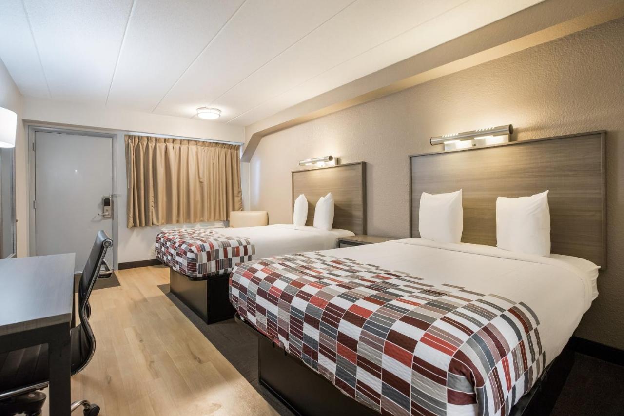 Red Roof Inn Princeton - Ewing Лоренсевилл Экстерьер фото