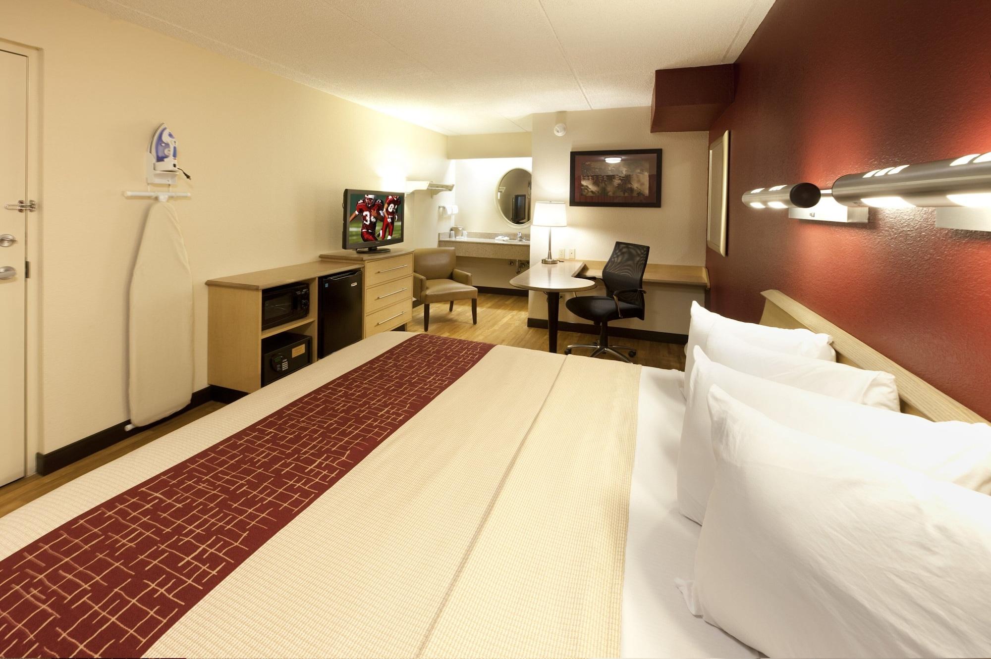 Red Roof Inn Princeton - Ewing Лоренсевилл Экстерьер фото