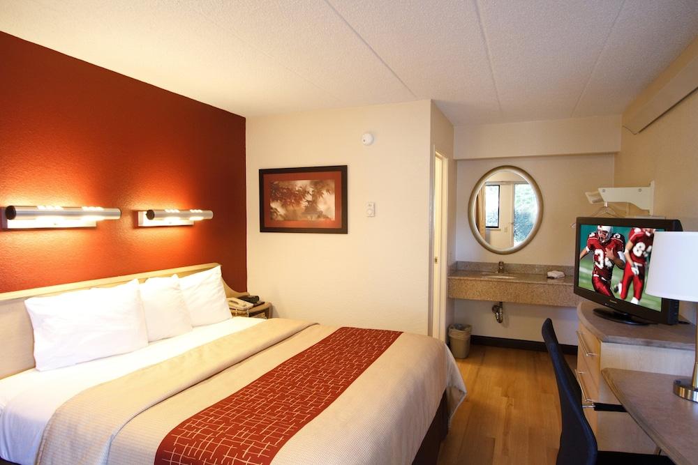 Red Roof Inn Princeton - Ewing Лоренсевилл Экстерьер фото